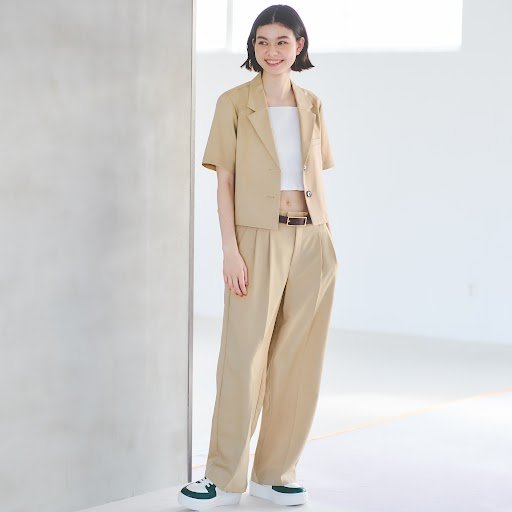 Y2K復古風潮當紅，率性展現自我風格，隨心玩色搭 今年春夏大方展現腰臀好比例！ 7