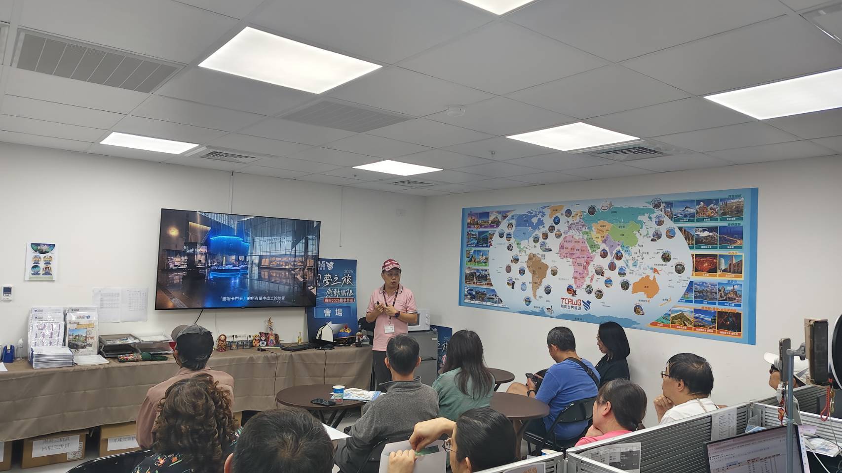 資深顧問蔡孟谷帶著滿腔熱情說道「我希望每位旅客都能在旅途中找到屬於自己的感動，讓世界不只是目的地，而是一段啟發心靈的旅程。」（圖：顧問蔡孟谷提供）